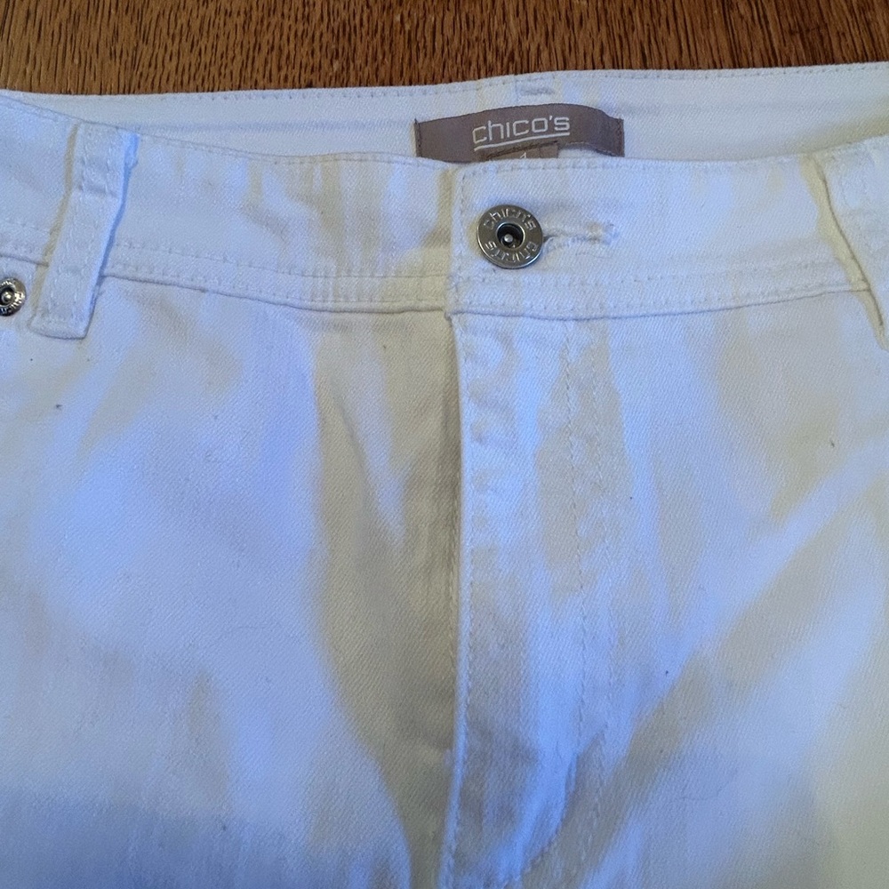 Chico's White Jeans - Picture 4 of 11
